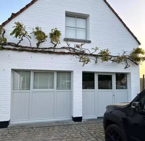 Aamiaismajoitus (B&B) Le Cottage