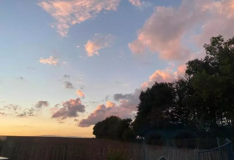 Aamiaismajoitus (B&B) Le Cottage