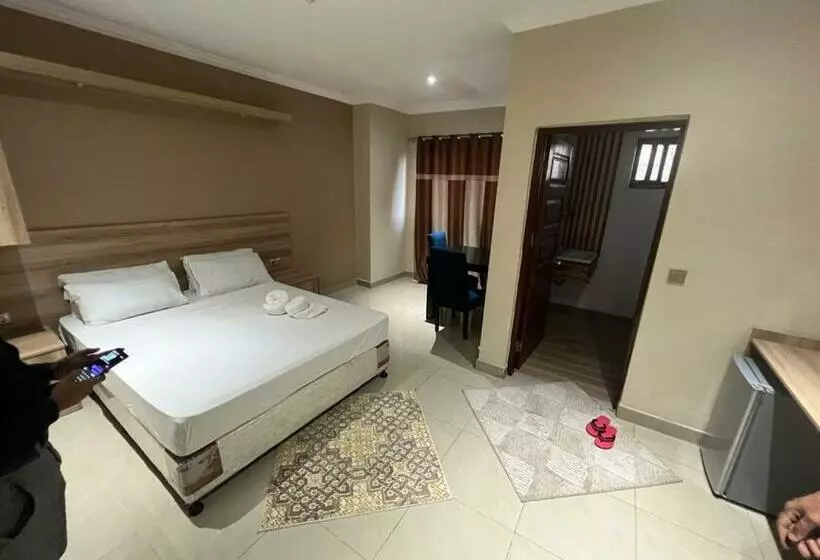 Hotel Jardim Das Palmeiras