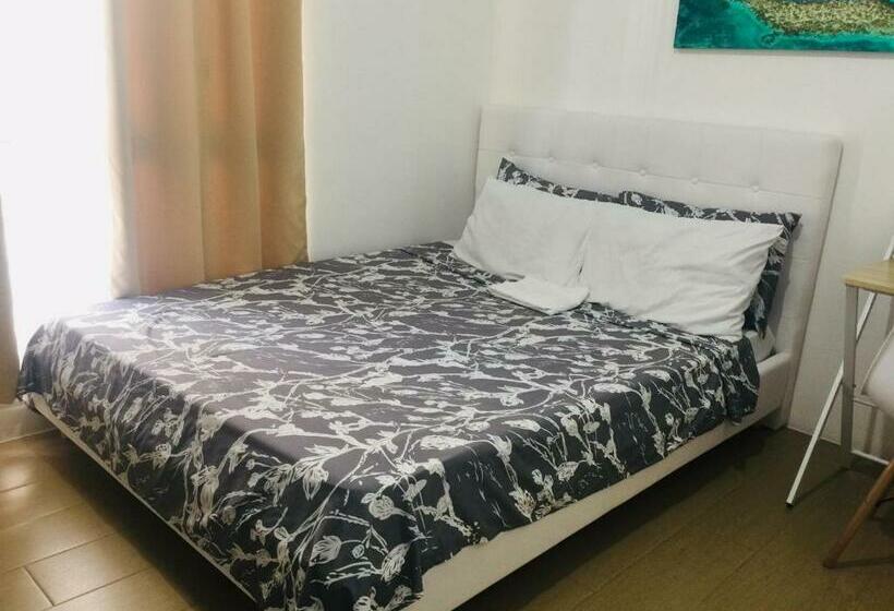 Near Manila Airport Spacious Condo Unit