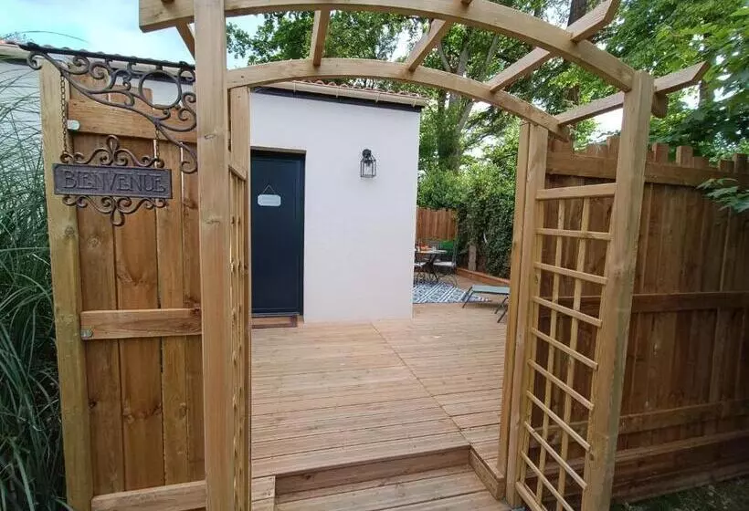 Majatalo Maisonnette Avec Terrasse Et Parking   Madeleine, Il était Une Fois