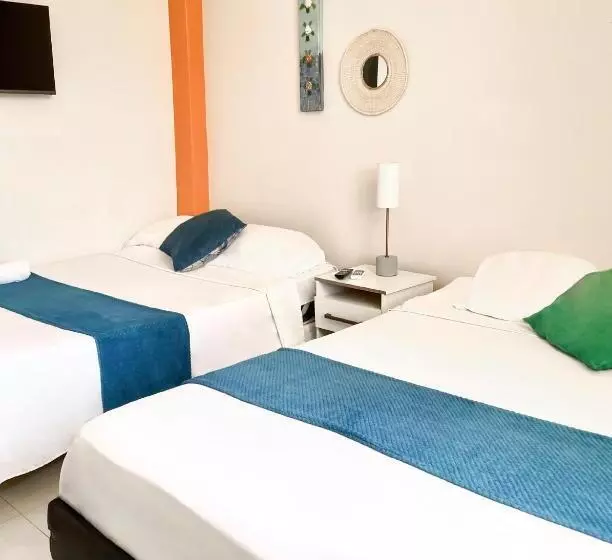 پانسیون Reef Hostel Manta