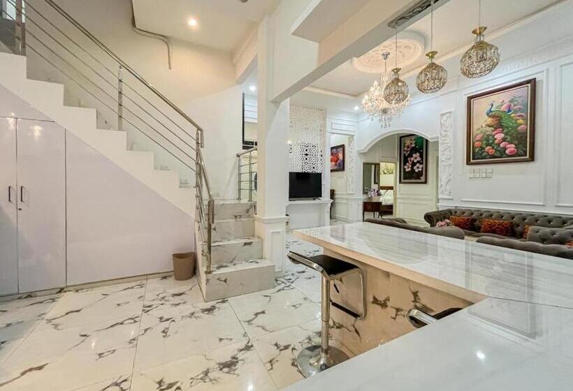 بنسيون Sakura Guest House By The Lavana