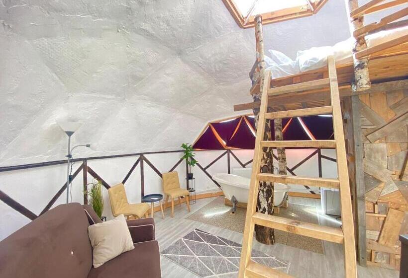 پانسیون Soho Place