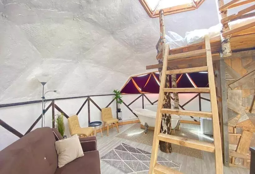 پانسیون Soho Place