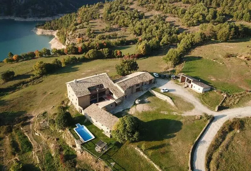 Retkeilymaja Cases Altes De Posada