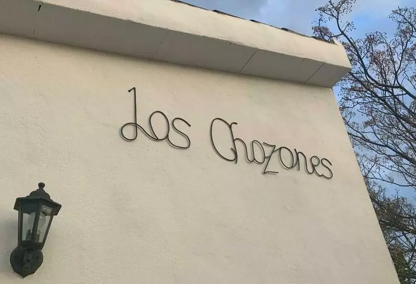ベッドアンドブレックファースト Los Chozones