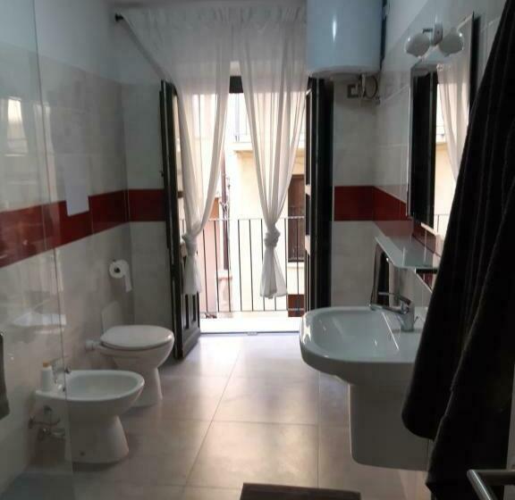 צימר S Enna Birdi