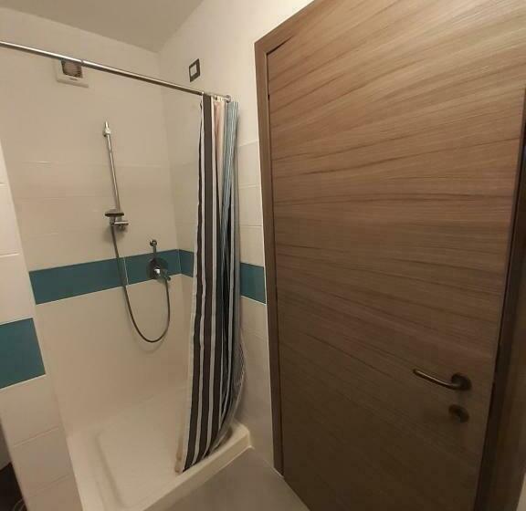 צימר S Enna Birdi