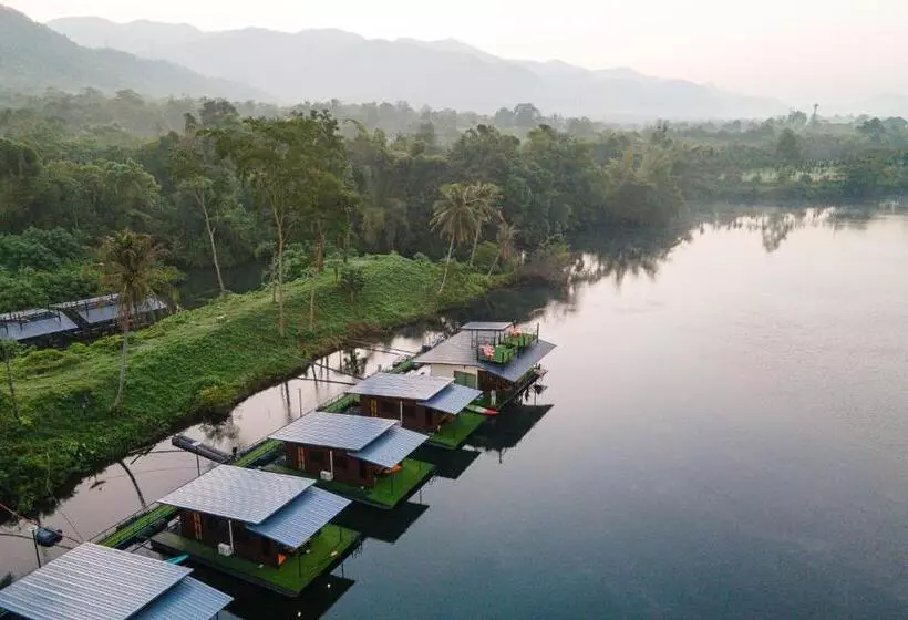 ホテル Phu Naphat Resort