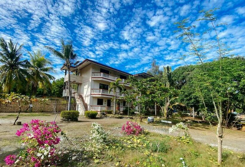 Reddoorz @ Seasun Beach Resort And Hotel Zambales