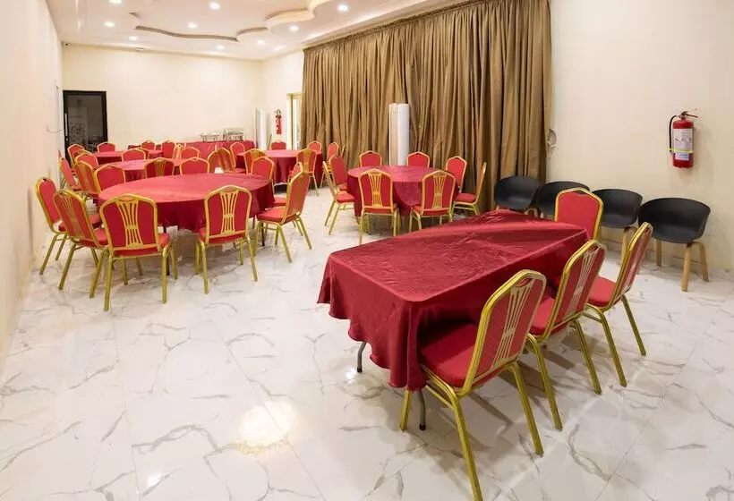 هتل Reno Apartments Abuja