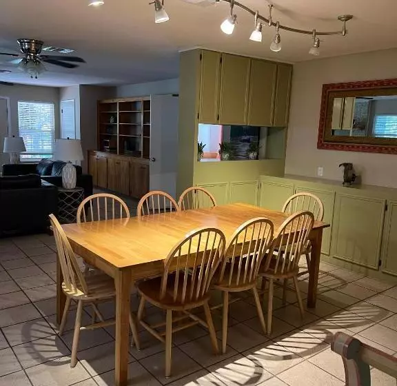 Hotelli Seven Bluff Cabins