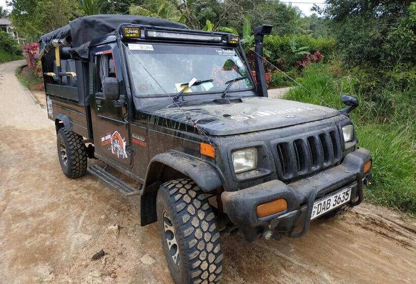 فندق Sigiriya Cashew Palace Resort