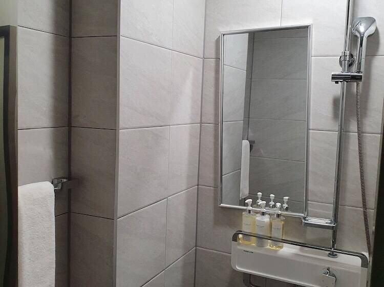 The Muse Hotel & Residence