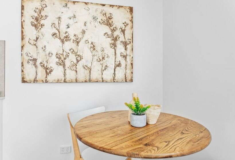 Lillypilly Bed And Breakfast