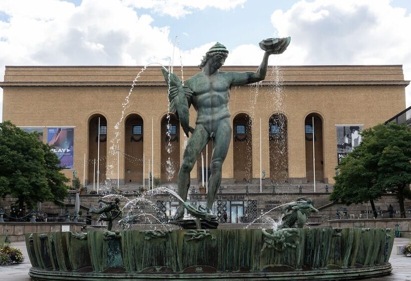 Live And Stay Ekmanska