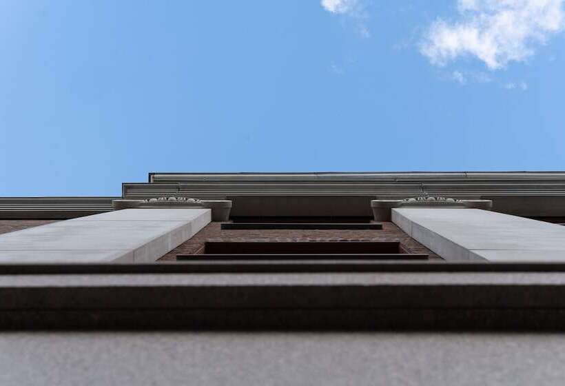 Live And Stay Ekmanska