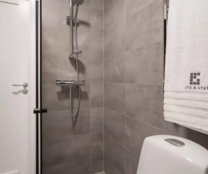 Live And Stay Ekmanska