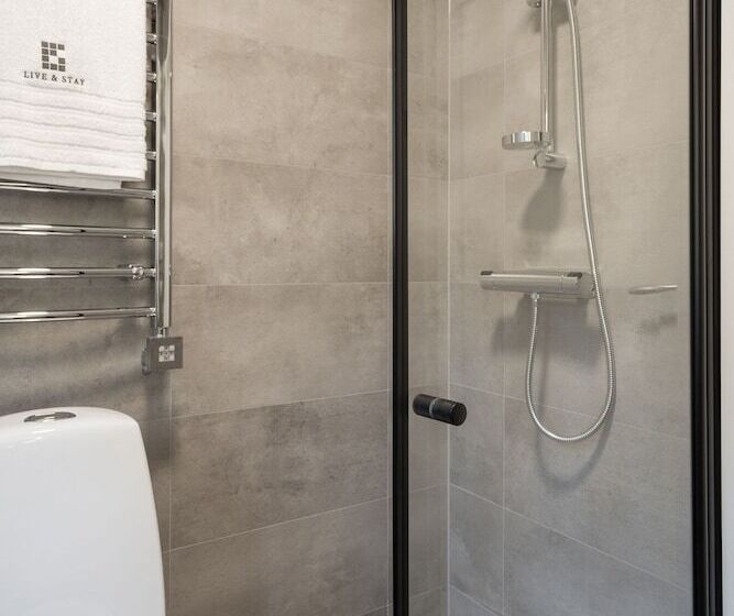 Live And Stay Ekmanska