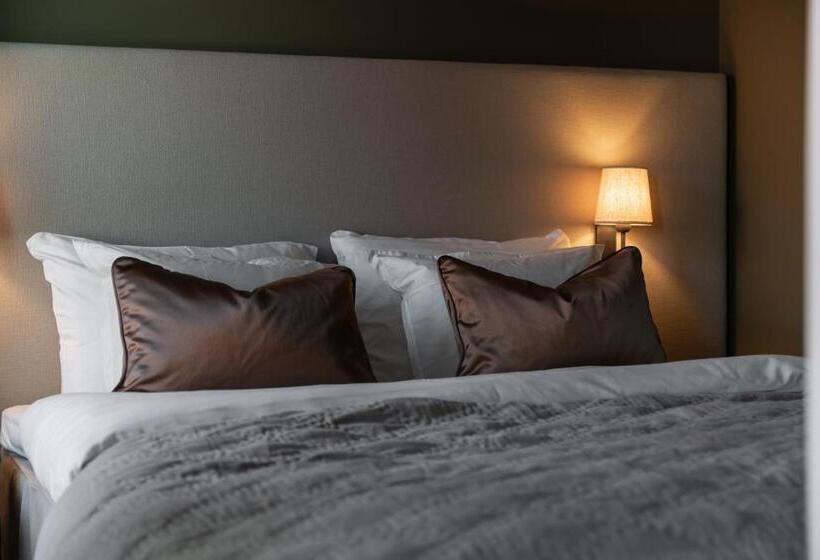 Live And Stay Ekmanska