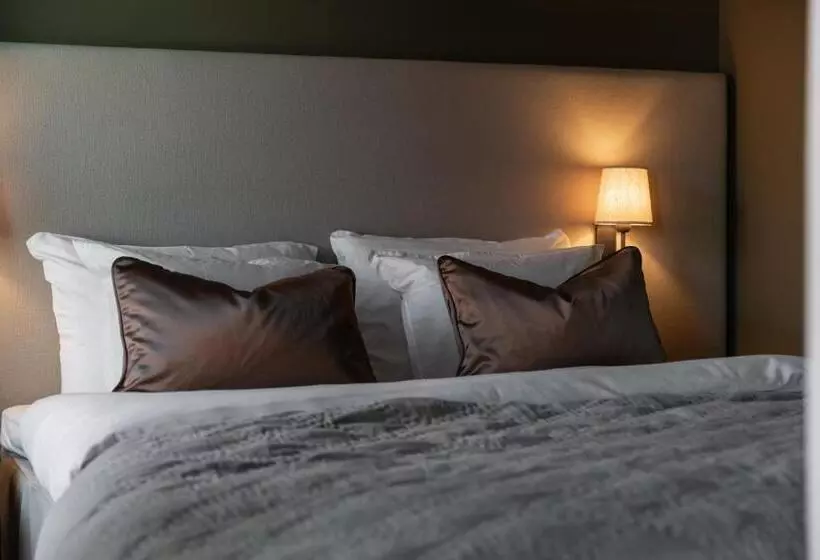 Live And Stay Ekmanska