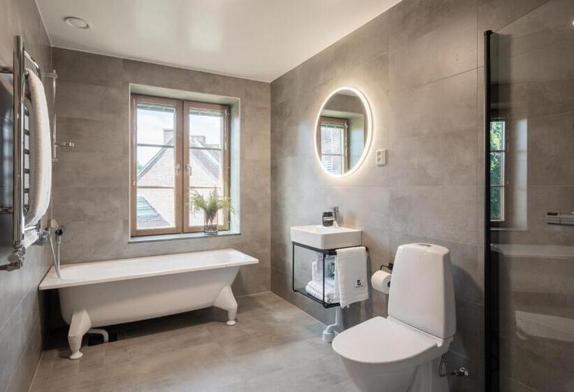 Live And Stay Ekmanska