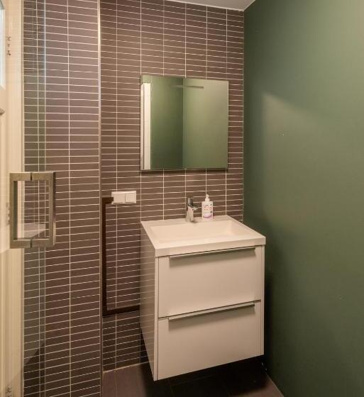 פנסיון Big Room