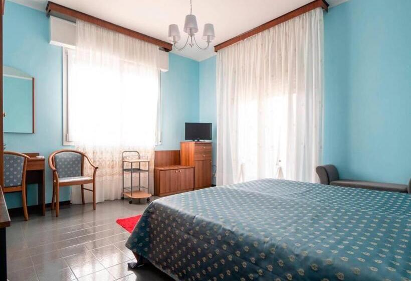 פנסיון Il Leprotto   Room & Breakfast