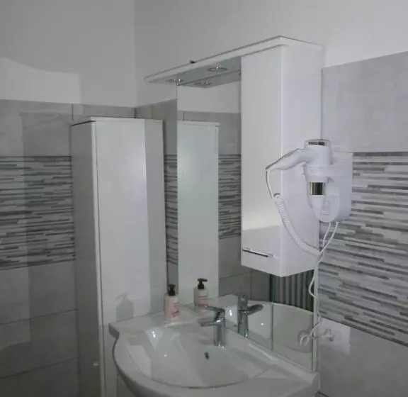 Majatalo Il Leprotto   Room & Breakfast