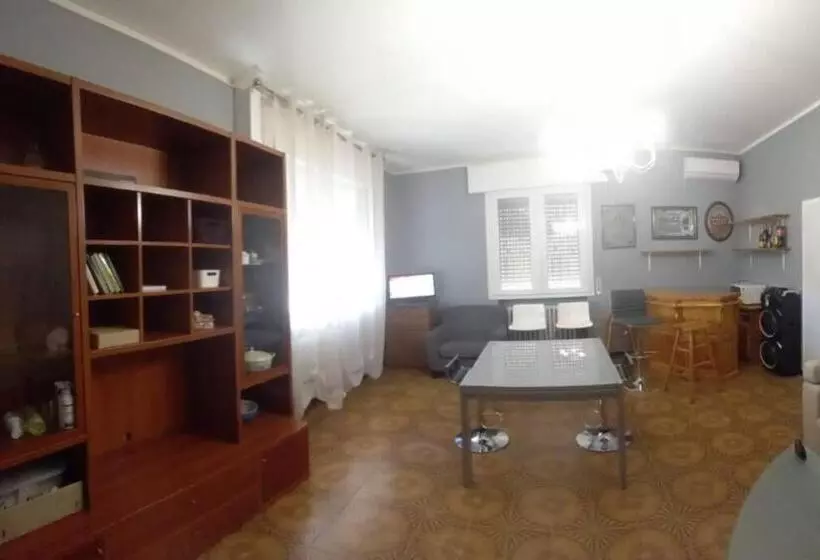 Majatalo Il Leprotto   Room & Breakfast