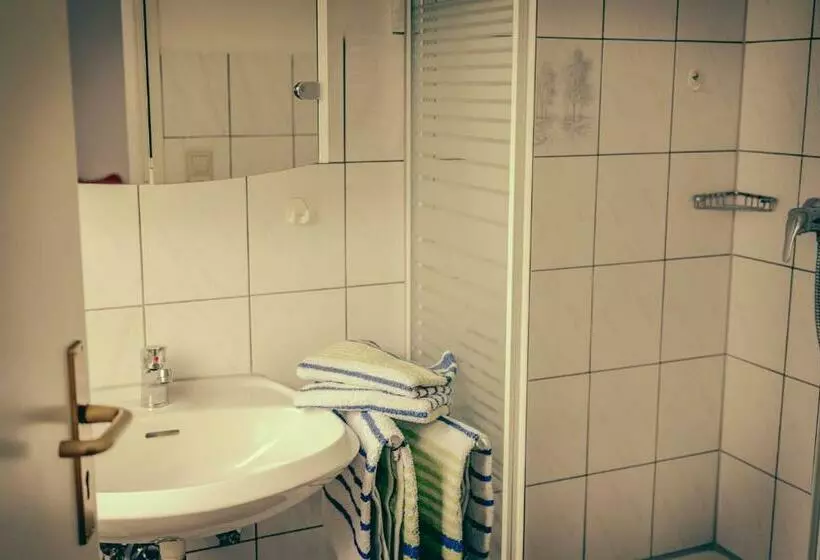 Majatalo Inselgaestehaus Erna