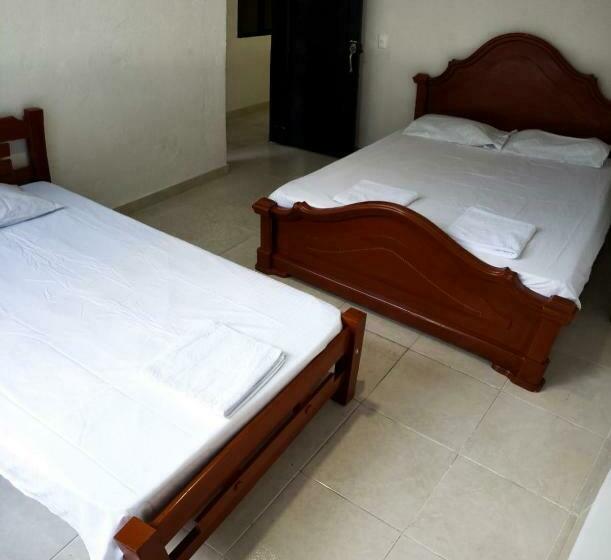 پانسیون Mapalay House