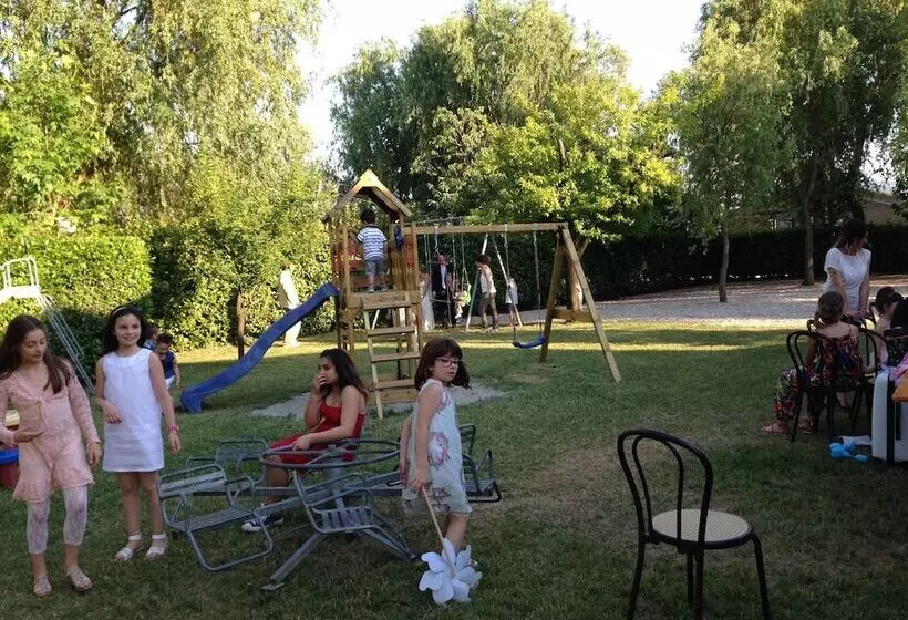 ペンション Room In Farmhouse   Apartment In Farmhouse