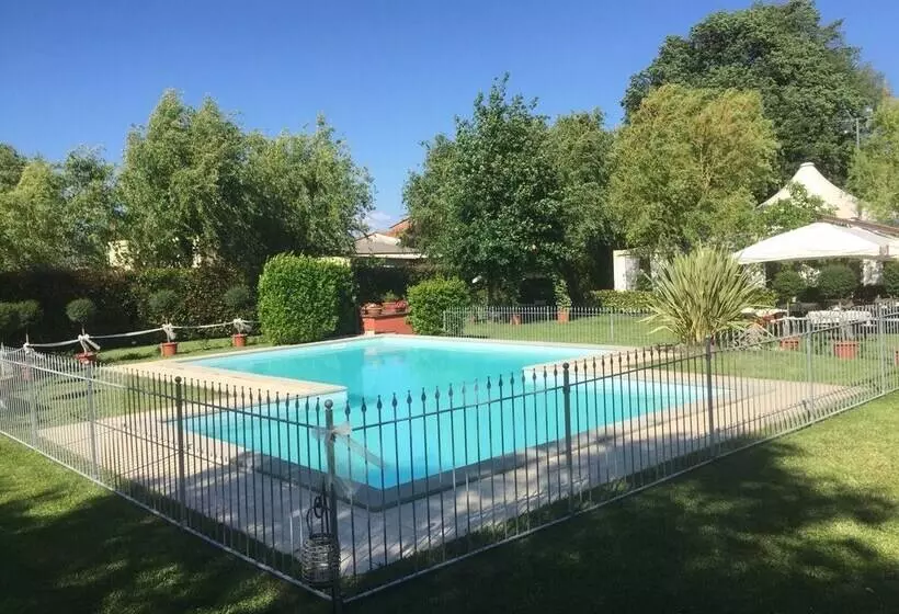 ペンション Room In Farmhouse   Apartment In Farmhouse