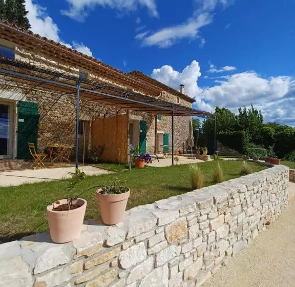 ベッドアンドブレックファースト Mas Les Escourtades Chambres D Hôtes