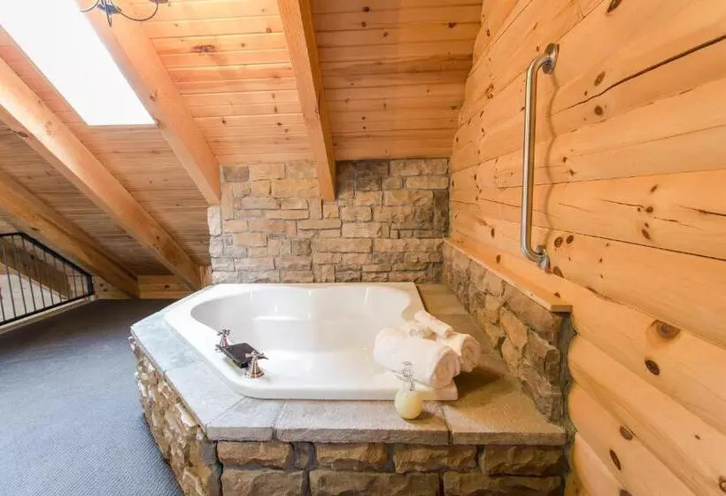 Hotelli Coblentz Country Lodge By Amish Country Lodging