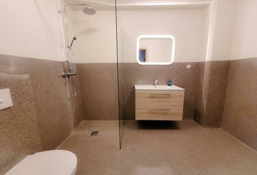 هتل Hótel Grindavik