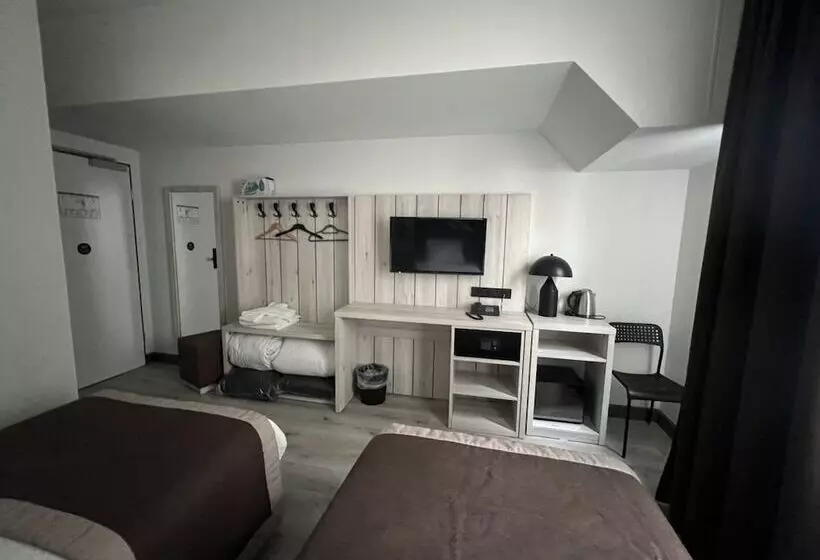 ホテル Innception