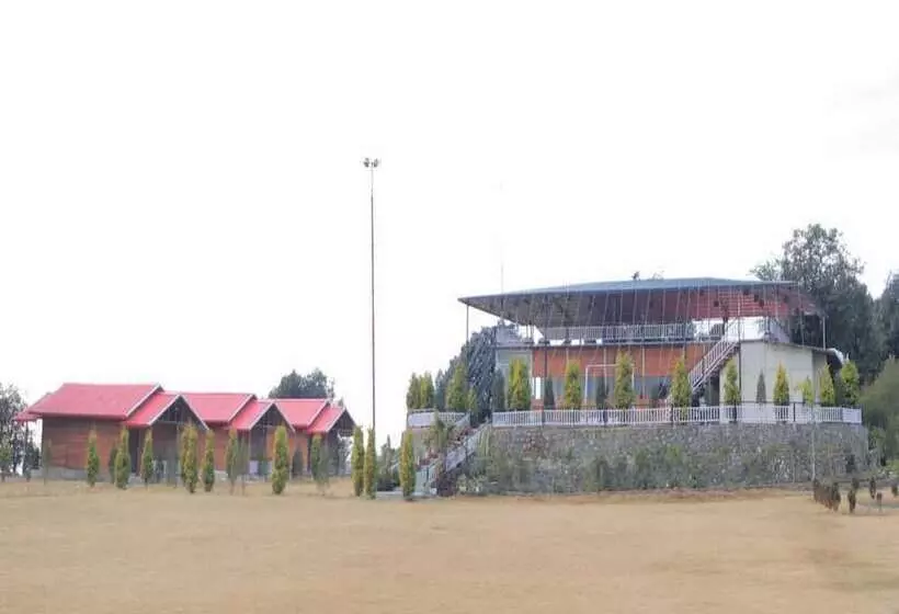 Hotelli Katyuri Nature View Resort, Lansdowne