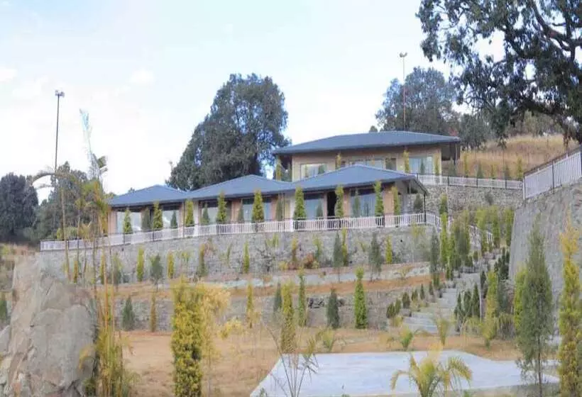 Hotelli Katyuri Nature View Resort, Lansdowne