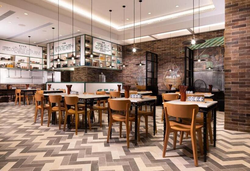 Hotel Line Friends Presents Casa De Amigo