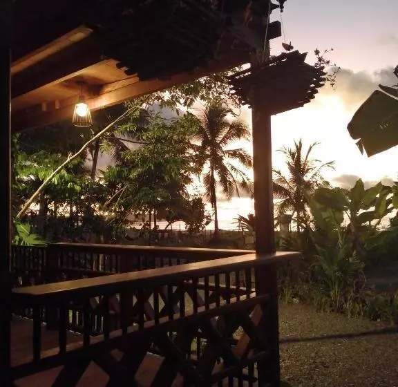 ホテル Ostional River