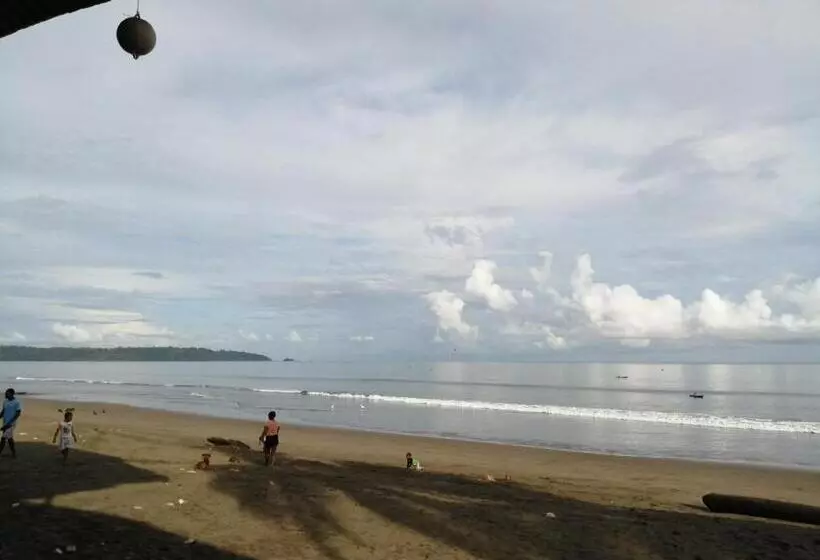 ホテル Ostional River