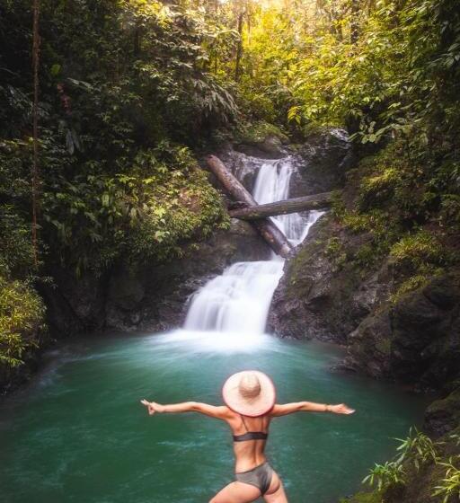 Hotel Ostional River
