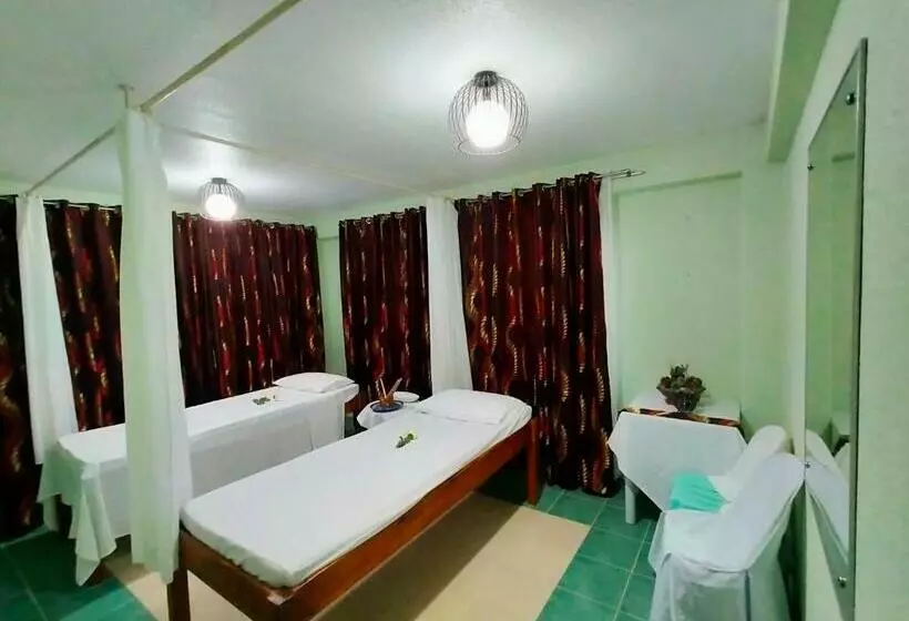 ホテル Palm Grove Hot Springs And Mountain Resort