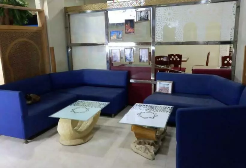 هتل Ryad Tetouan Aeroport