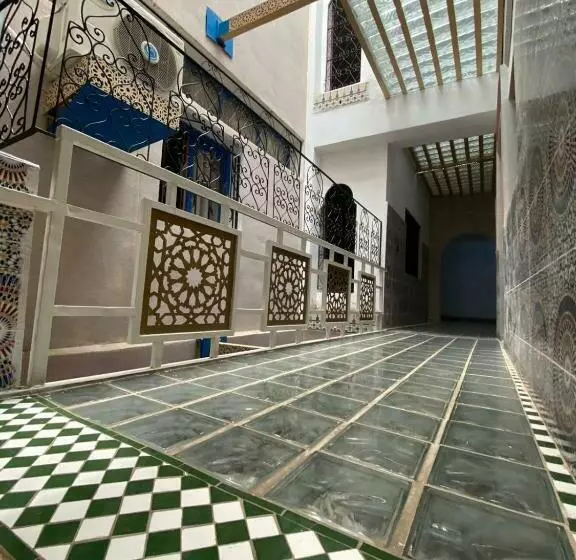 هتل Ryad Tetouan Aeroport