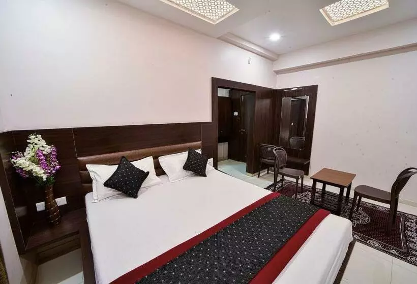 ホテル Shree Annapurana, Kolhapur Panhala Road