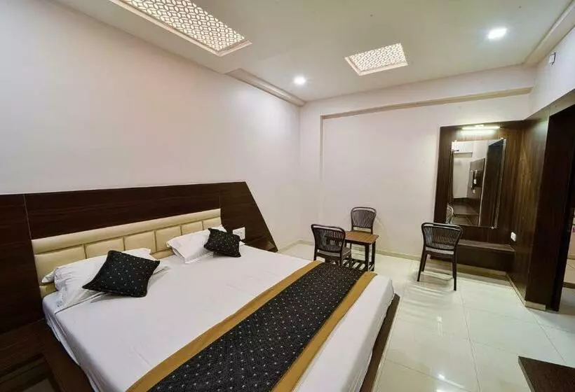 ホテル Shree Annapurana, Kolhapur Panhala Road